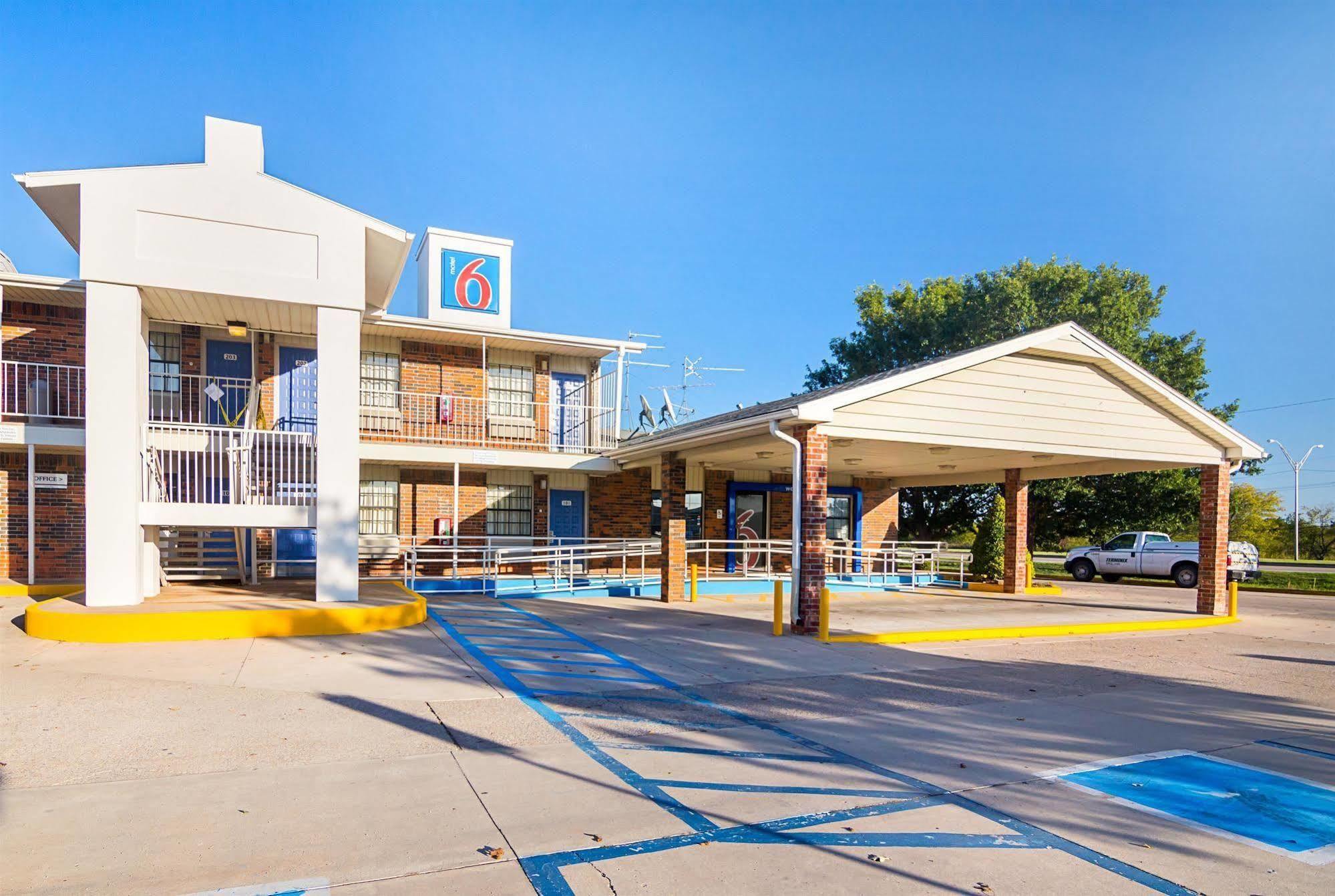 Motel 6-Lawton, Ok ภายนอก รูปภาพ